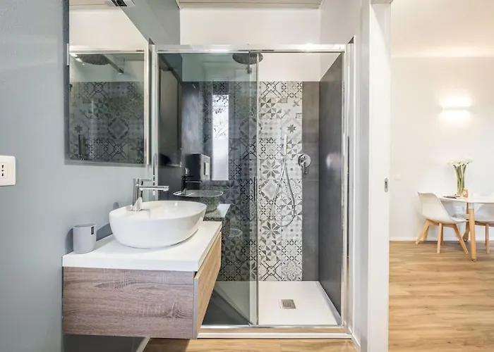 Cucchiarti 3a * Módena